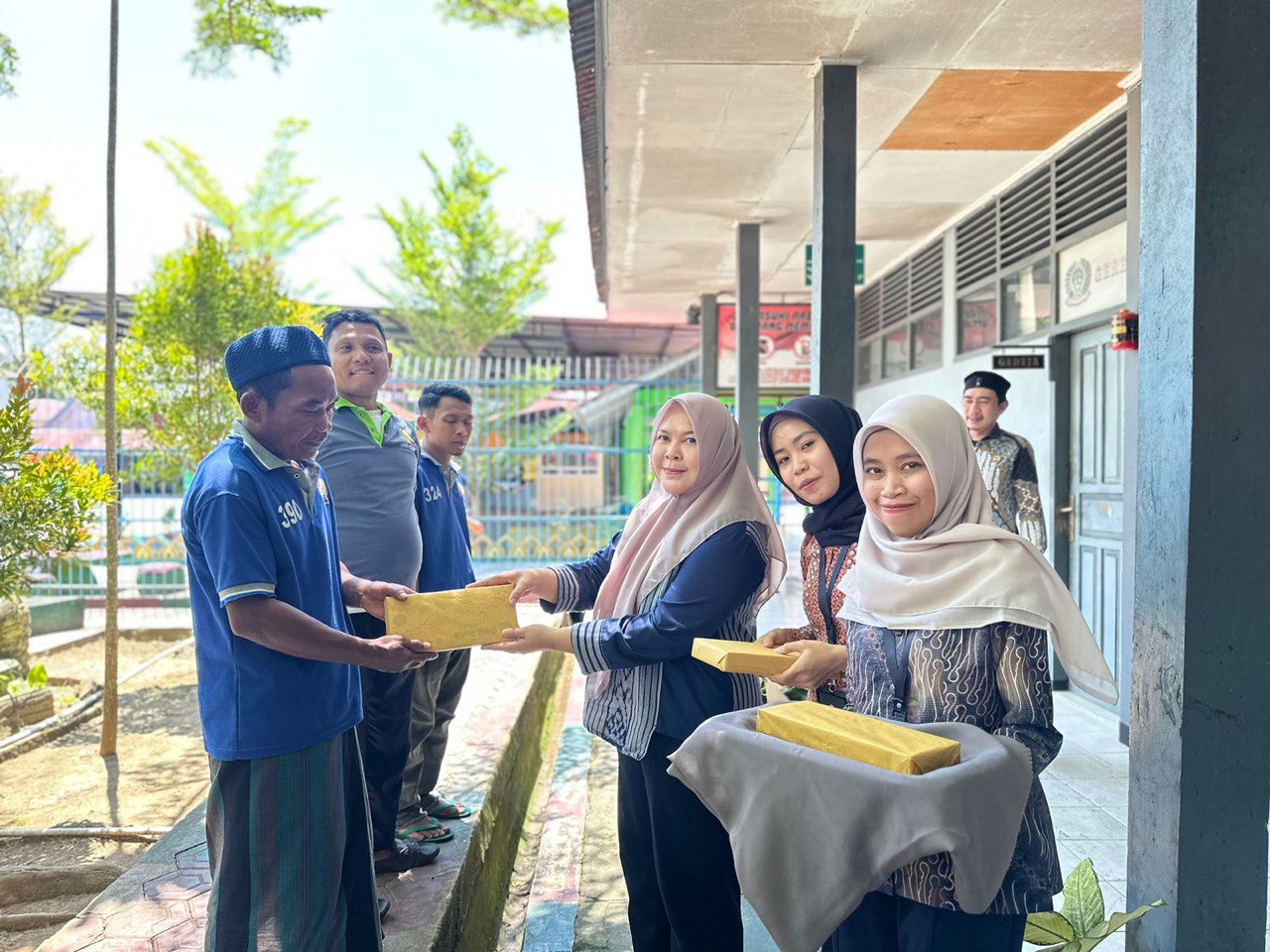Apresiasi Kemandirian, Lapas Polewali Berikan Reward THR bagi Warga Binaan Produktif